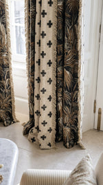 Afbeelding in Gallery-weergave laden, Nomad collection, geometric pattern, upholstery 743G/M²
