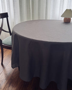 Round tablecloth from graphite linen