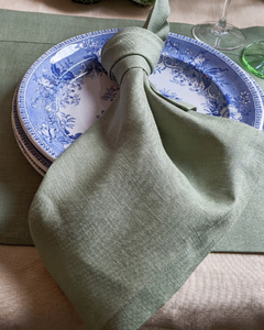 Linen napkins in Olive
