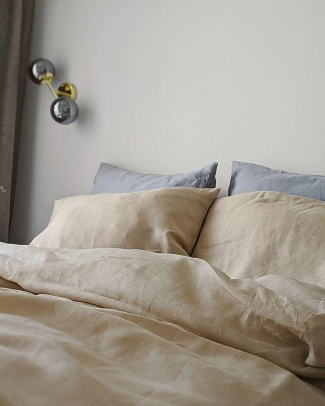 Beige bedding set from soft linen VANLINNEN