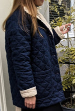 Load image into Gallery viewer, Multiseason linen quilted jacket

