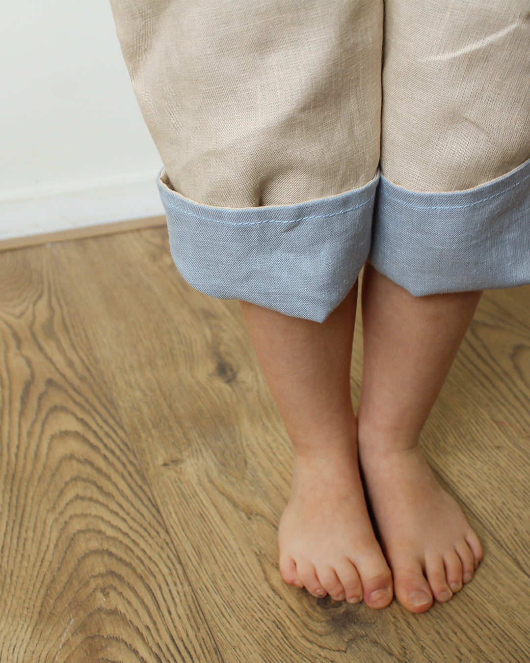 Linen pants with straps unisex in Beige