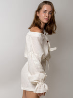 Afbeelding in Gallery-weergave laden, Linen Boho blouse in white
