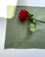 Afbeelding in Gallery-weergave laden, Linen table placemats - multiple colours
