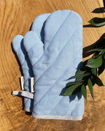 Afbeelding in Gallery-weergave laden, Linen oven mittens in Dusty blue 1pcs
