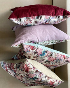 Decorative Linen pillowcase with zipper