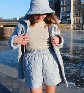 Linen quilted shorts, duvet shorts